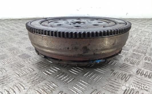 Маховик демпферный дизельный land rover freelander 2 (ZNP04A401)