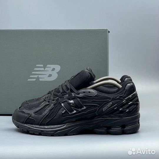 Кроссовки new balance 1906