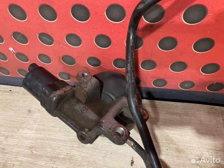 Гидроаккумулятор Toyota Land Cruiser 200 2015