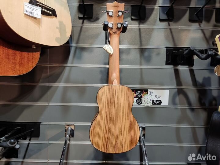 Flight DUS320 SP/ZEB - Укулеле