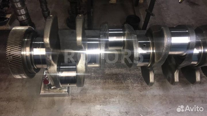 Коленвал Scania 124 R DC12 DT12 DSC12 1743584