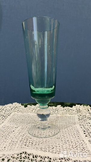Фужер зеленое стекло гхз