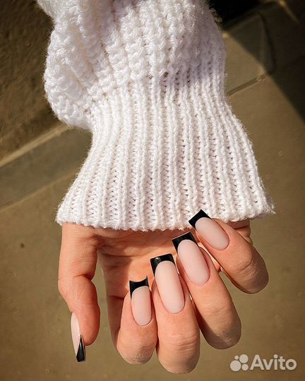 Маникюр/педикюр/коррекция вросшего ногтя