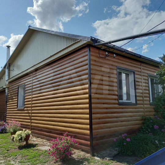 Дом 100 м² на участке 7 сот.