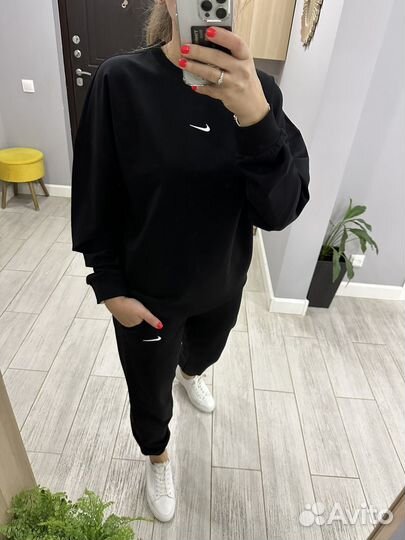 Костюм женский Nike