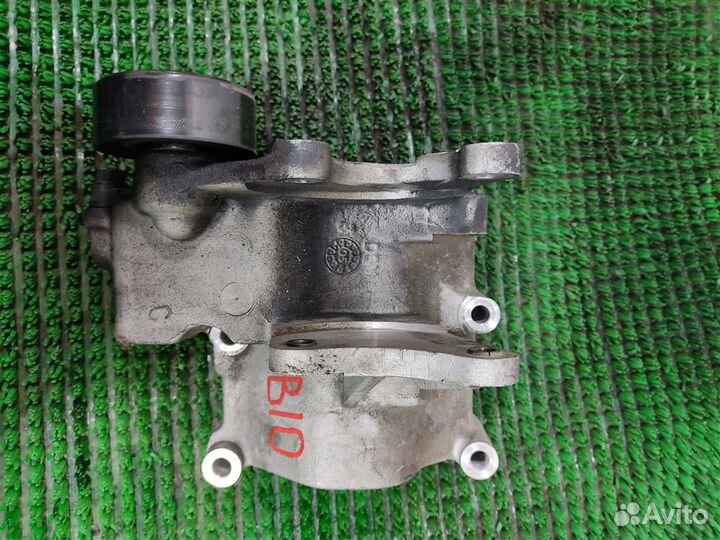 Кронштейн генератора Hyundai Tucson (JM) 2006