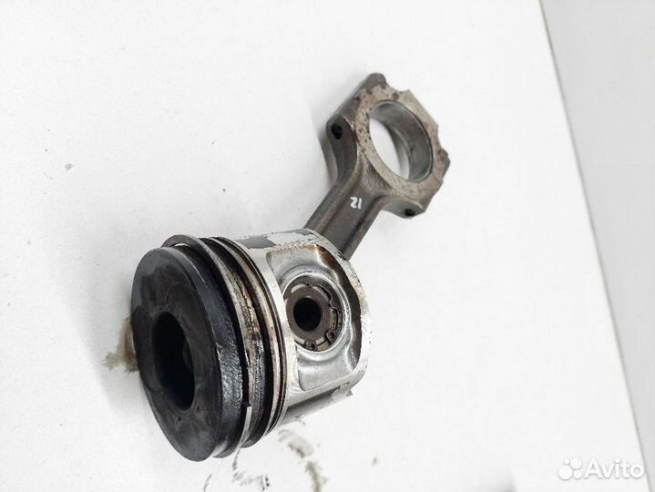 Шатун Alfa Romeo 147