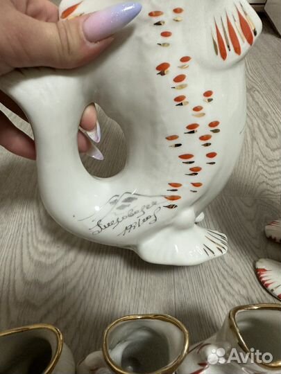 Штоф-графин и рюмки рыбки 1991 г