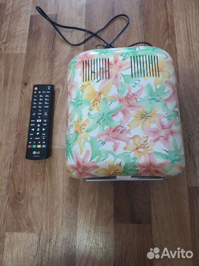 Уф лампа для ногтей