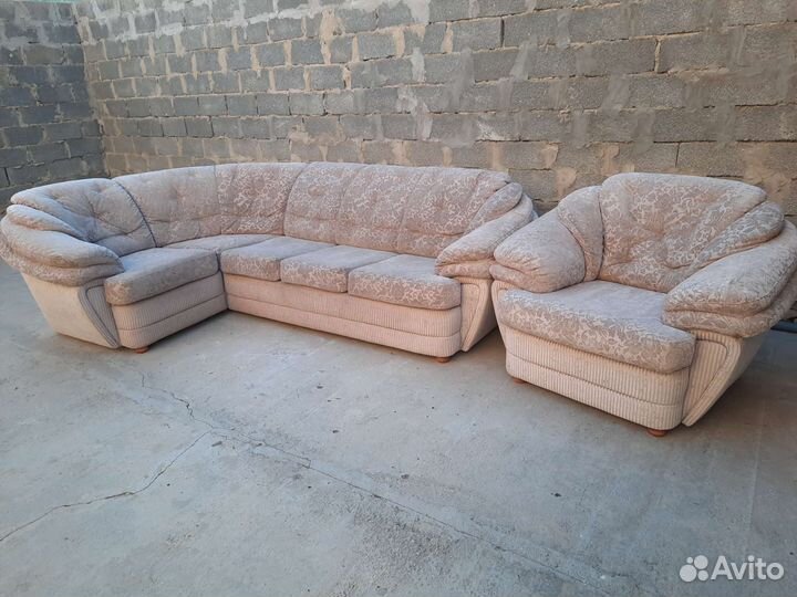 Угловой диван бу