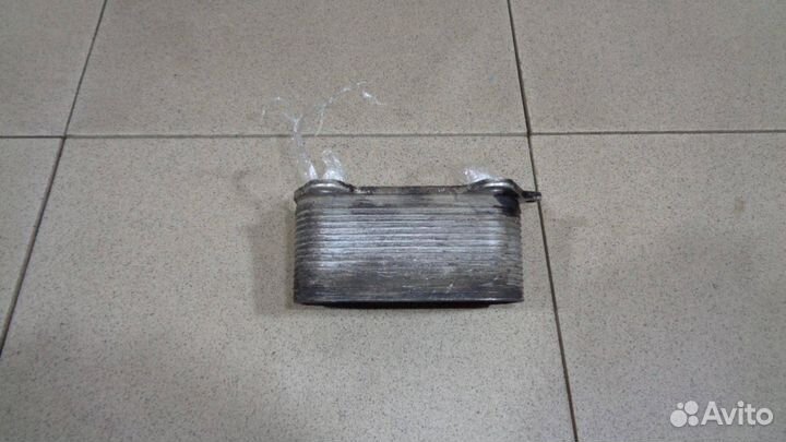 Радиатор масляный VW Tiguan 1