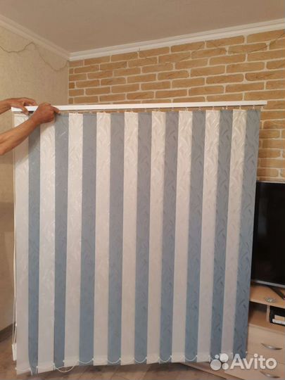 Жалюзи вертикальные на окна бу