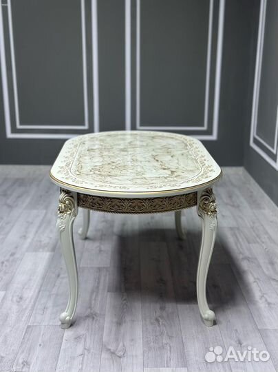 Столы и стулья.Оплата при получении