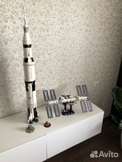 Lego 92176 и Lego 21321оригинал