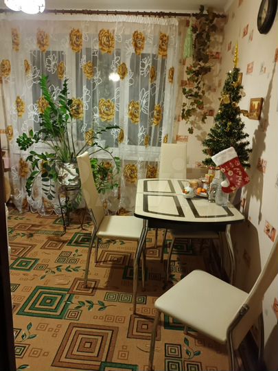 2-к. квартира, 57 м², 3/5 эт.