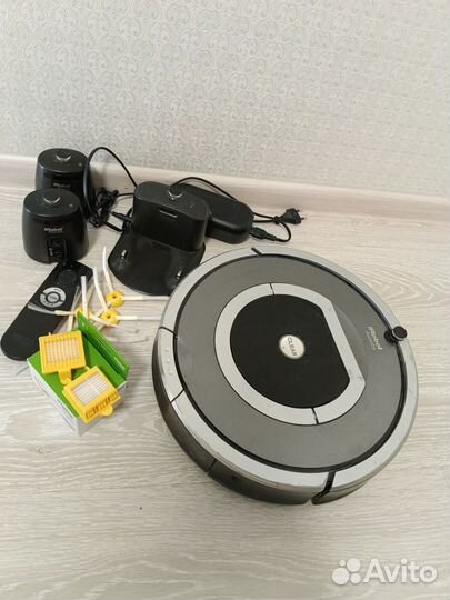 Продам робот пылесос айробот румба