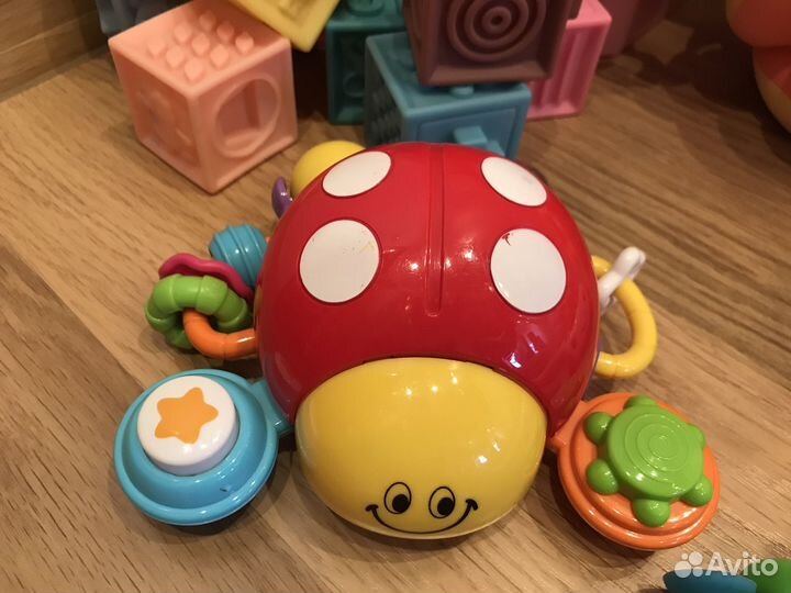 Игрушки пакетом для малышей 0-1 до года