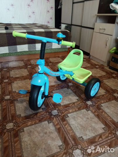 Велосипед детский трёхколёсный