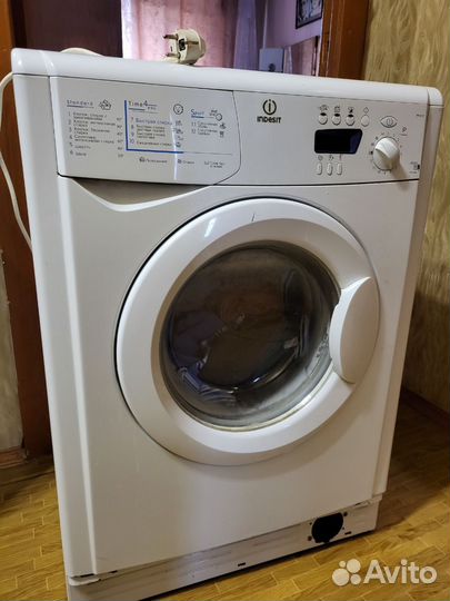 Стиральная машина бу indesit