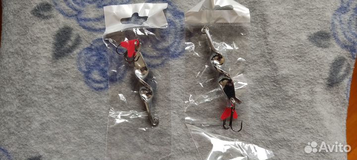 Блесна с тройником