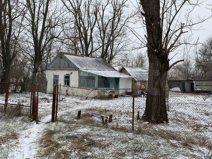 Дом 32,4 м² на участке 44 сот.