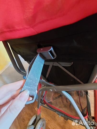 Прогулочная коляска