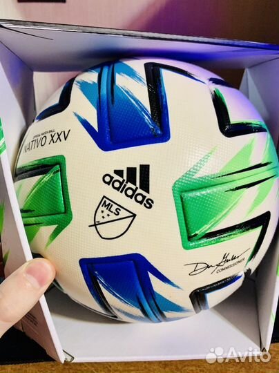 Футбольный мяч Adidas Nativo XXV MLS 2020 FIFA