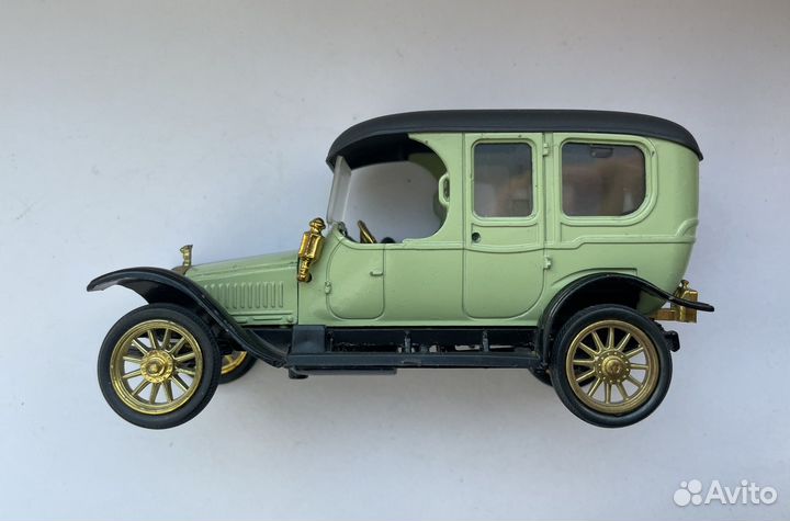 Руссо-Балт Лимузин