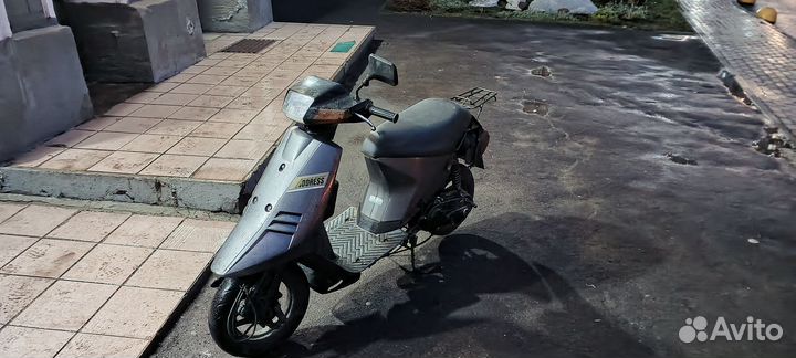 Скутер Suzuki adress 50
