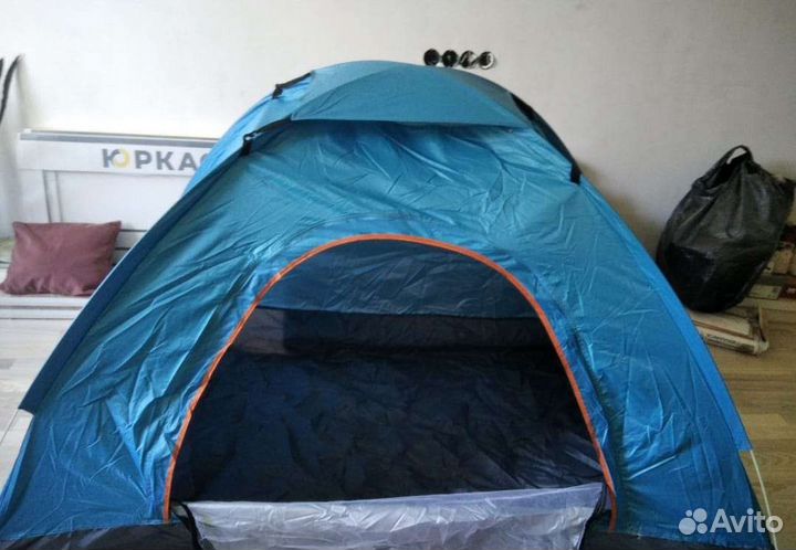 Палатка двухместная новая