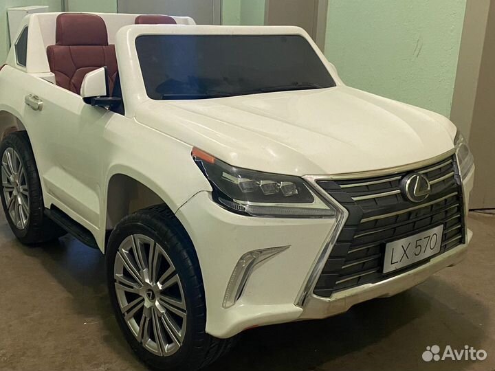 Детский электромобиль