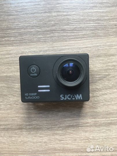 Экшен камера Sjcam5000 + штатив
