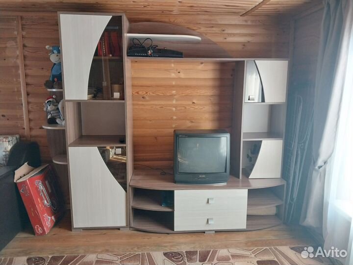 Стенка в гостиную под тв