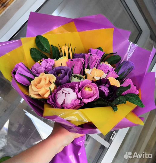 Букеты к празднику из конфет