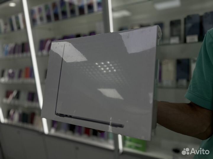 MacBook Air 13 M2 8/512GB Midnight