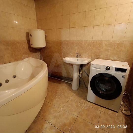 4-к. квартира, 97 м², 1/10 эт.