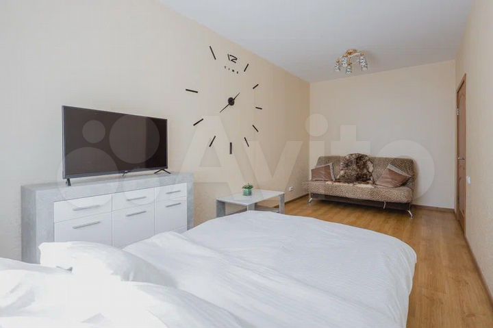 1-к. квартира, 42 м², 1/3 эт.