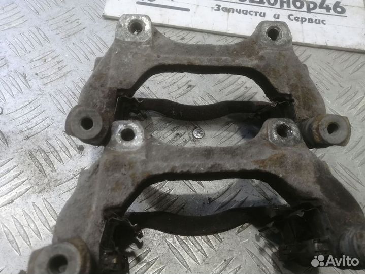 Скоба переднего суппорта Fiat Albea