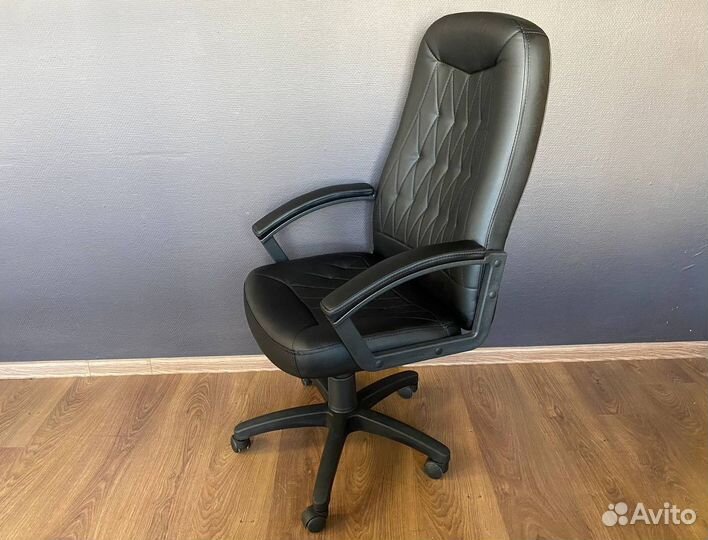 Компьютерное кресло от производителя