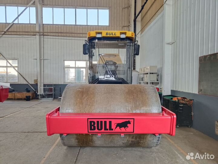 Дорожный каток BULL KS140, 2024