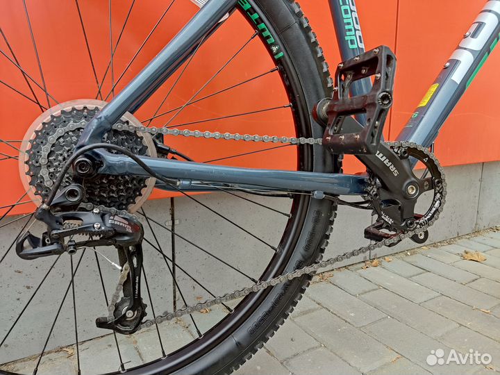 Jamis komodo comp(27.5/sram/rockshox)