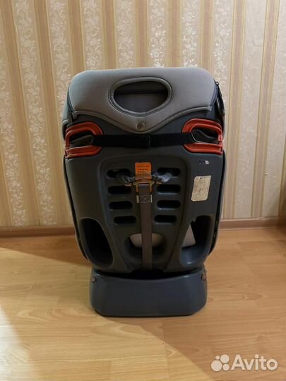 Автомобильное детское кресло от 9 до 36 кг