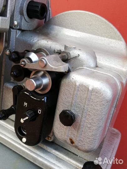 Кинопроектор кзк 1968 год