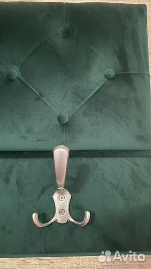 Вещалка и банкетка из велюра