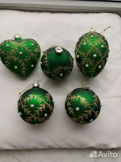 Елочные игрушки