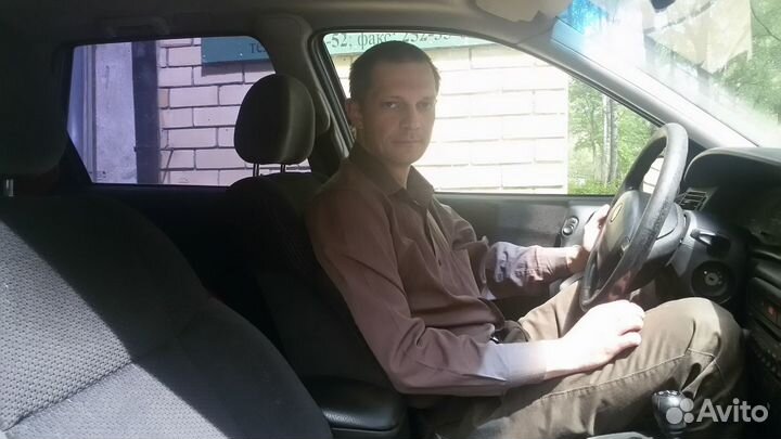 Менеджер по продажам