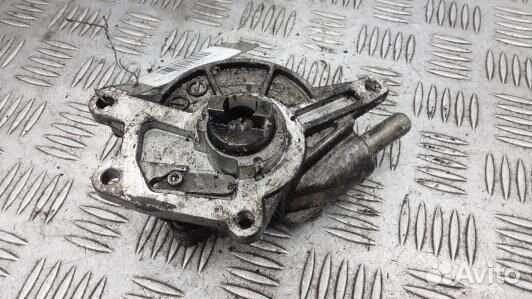 Насос вакуумный chrysler 300C 1 (99E01KX01)