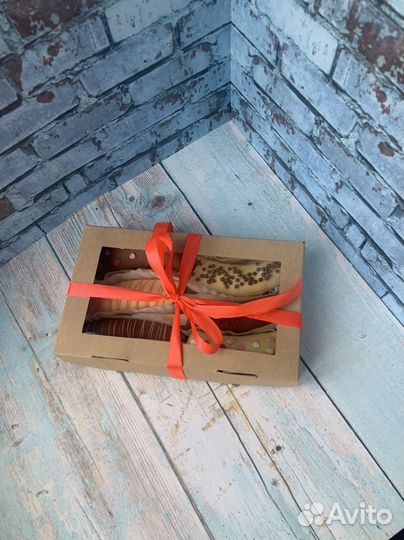 Клубника, банан в Итальянском шоколаде