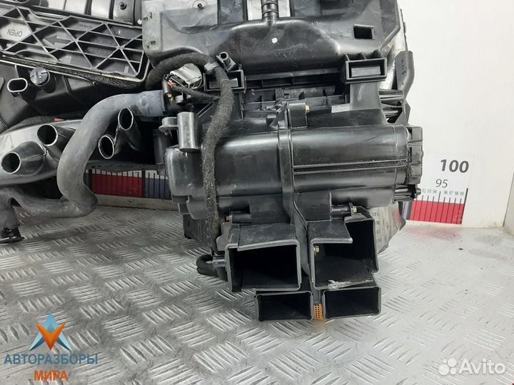 Испаритель кондиционера Volkswagen Touran 2003