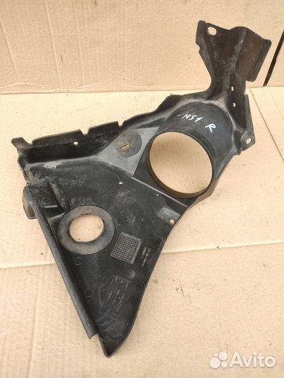 Площадка лонжерона правая bmw e39